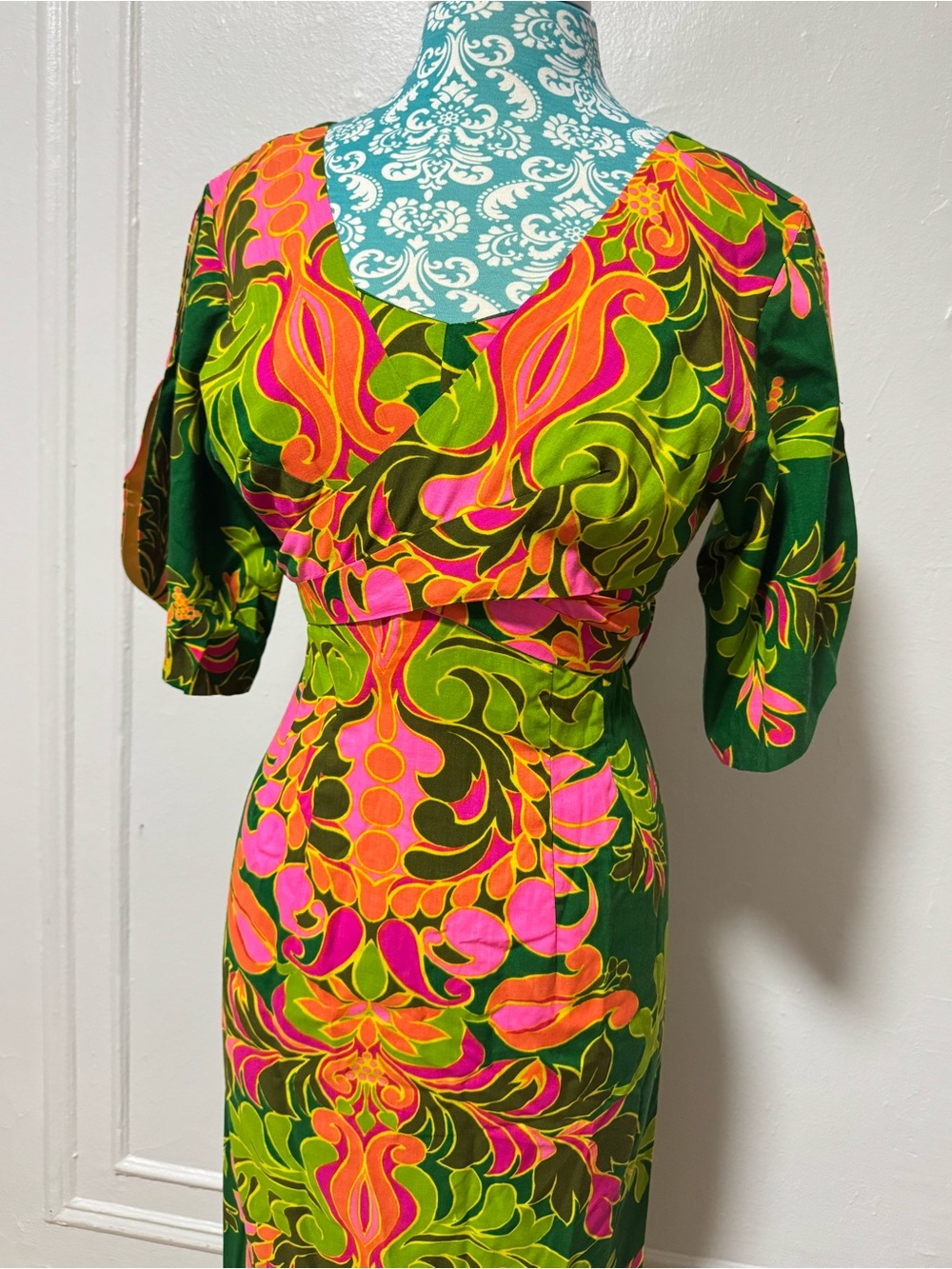 Ja-Na of Hawaii Vintage 70s Botanical Green Print Kimono Style Dress - Picture 3 of 15